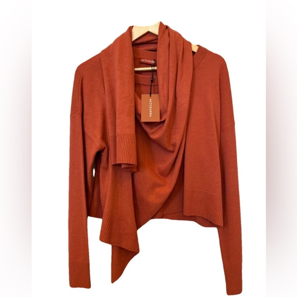 Altazurra Women's Sweater - MSRP $795